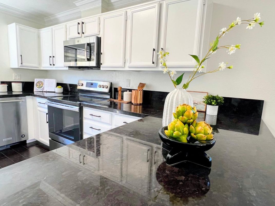 Interior, Kitchen, Stainless Steel Appliances