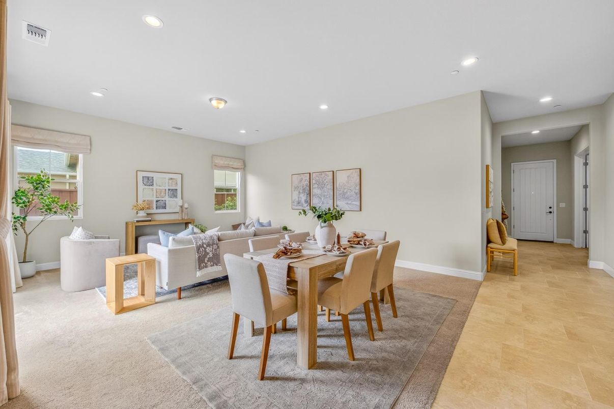 Dining room, Interior, Living room, Recessed Lighting