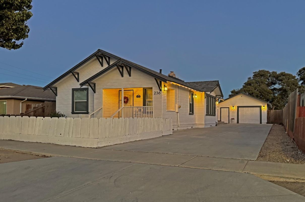 Detached Garage, Exterior, Facade, Tudor Revival