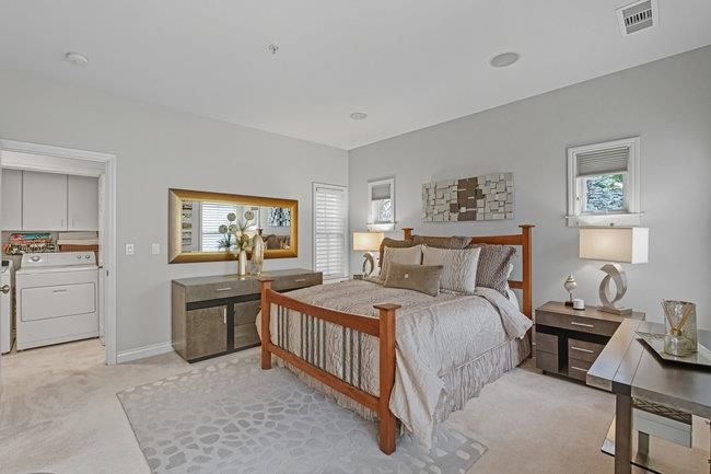 Bedroom, Interior, Washer