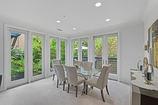 Dining room, Interior, Recessed Lighting