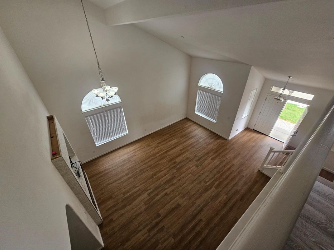 Empty room, Interior, Pendant Lights, Wood Texture Flooring