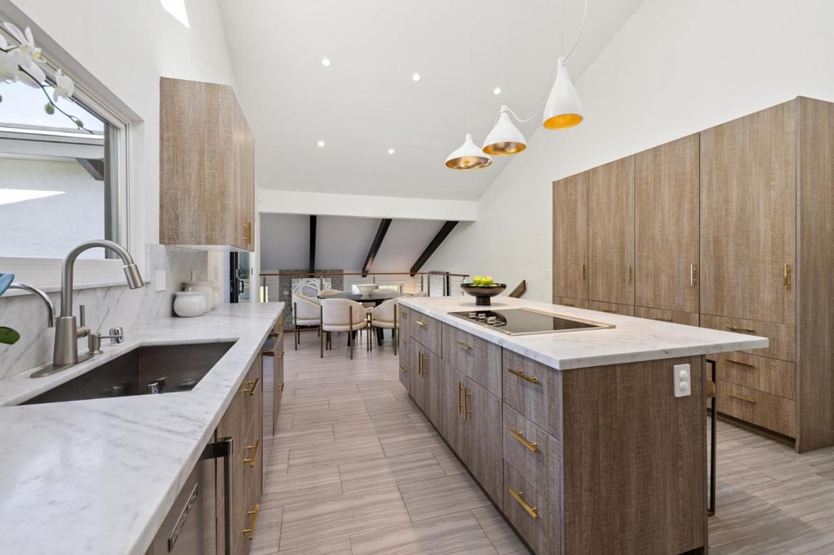 Dining room, Interior, Kitchen, Pendant Lights, Recessed Lighting