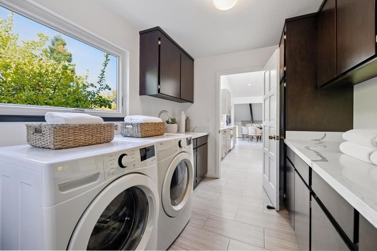Interior, Recessed Lighting, Washer