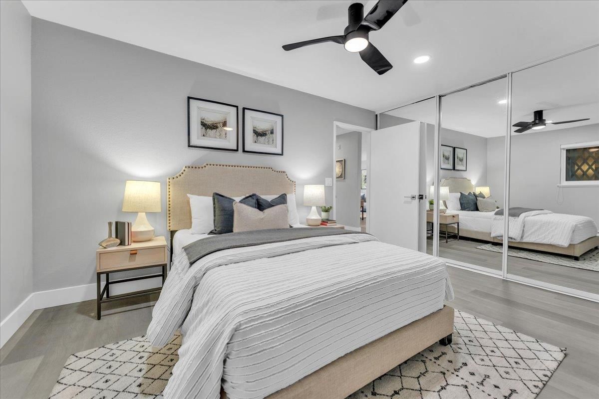 Bedroom, Interior, Recessed Lighting, Wood Texture Flooring