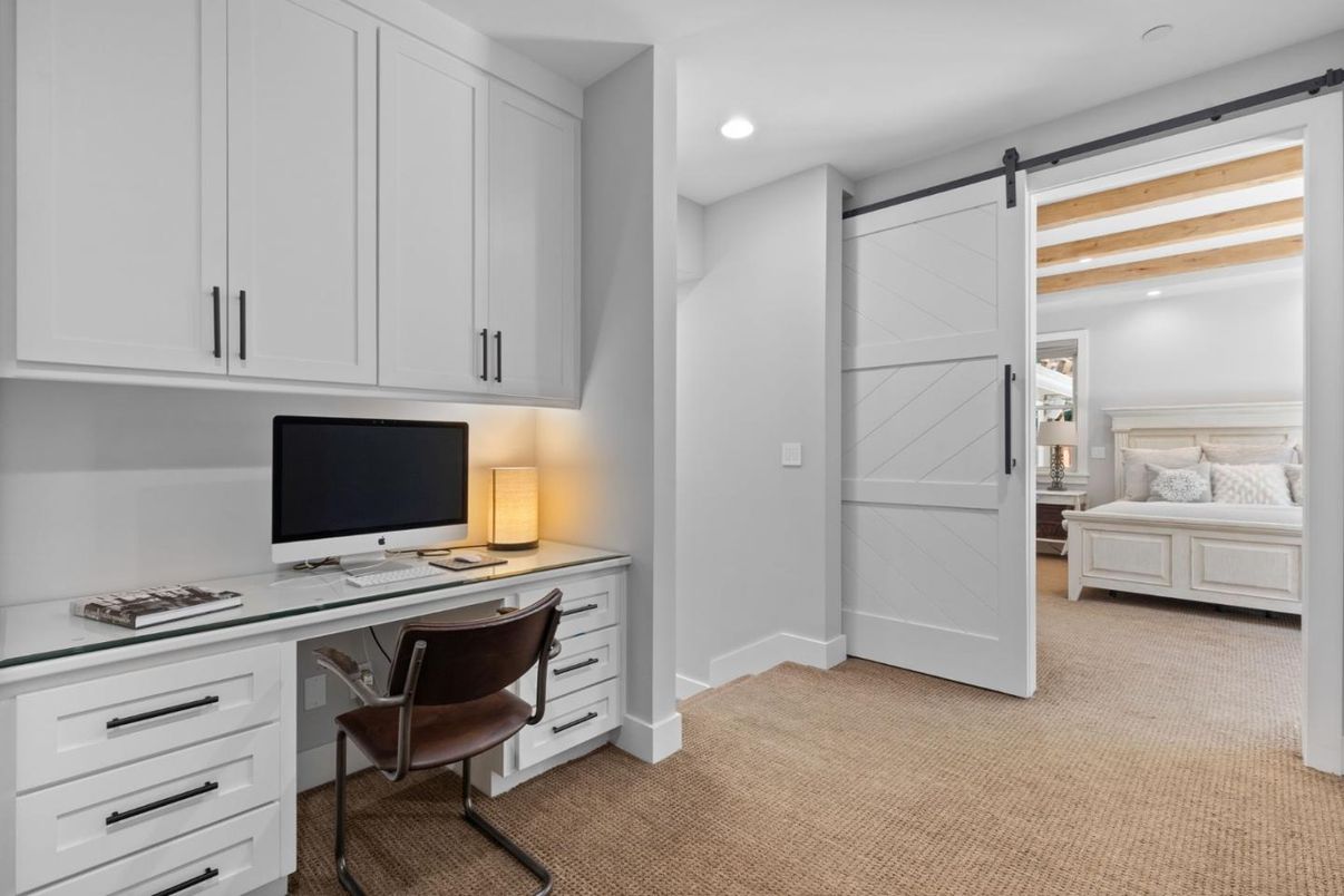 Bedroom, Home Office, Interior, Recessed Lighting