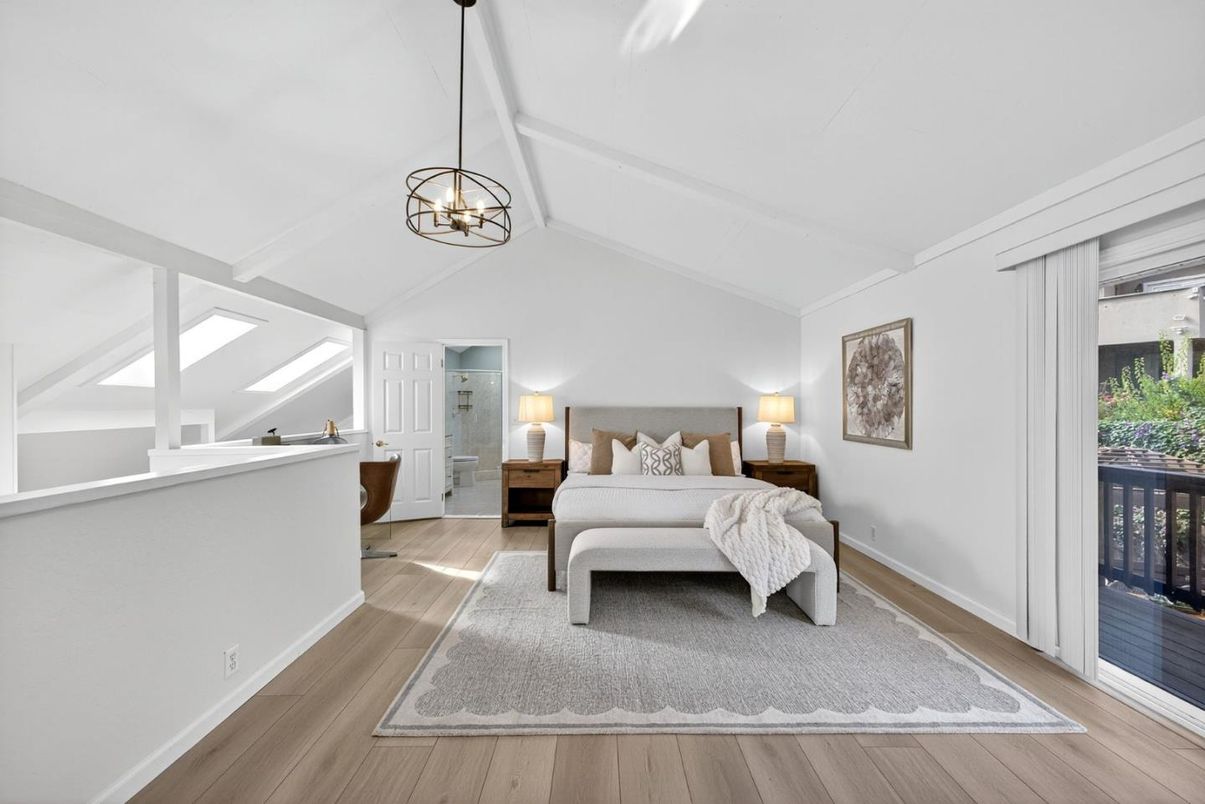 Bedroom, Chandelier, Interior, Pendant Lights, Wood Texture Flooring