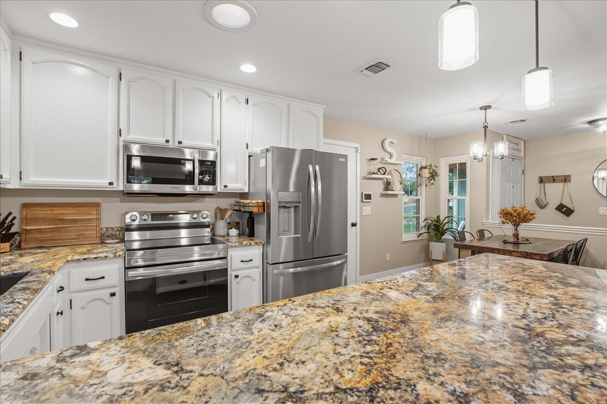Interior, Kitchen, Pendant Lights, Recessed Lighting, Stainless Steel Appliances