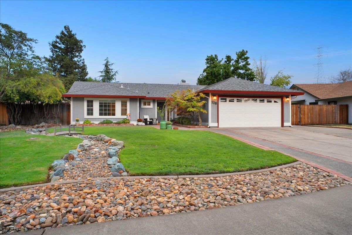 Attached, Backyard, Exterior, Facade, Ranch