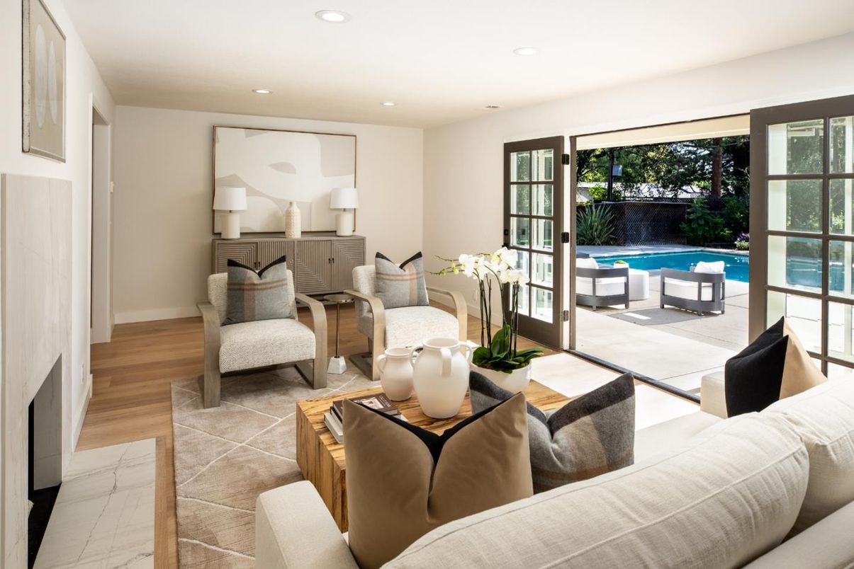 Interior, Living room, Recessed Lighting