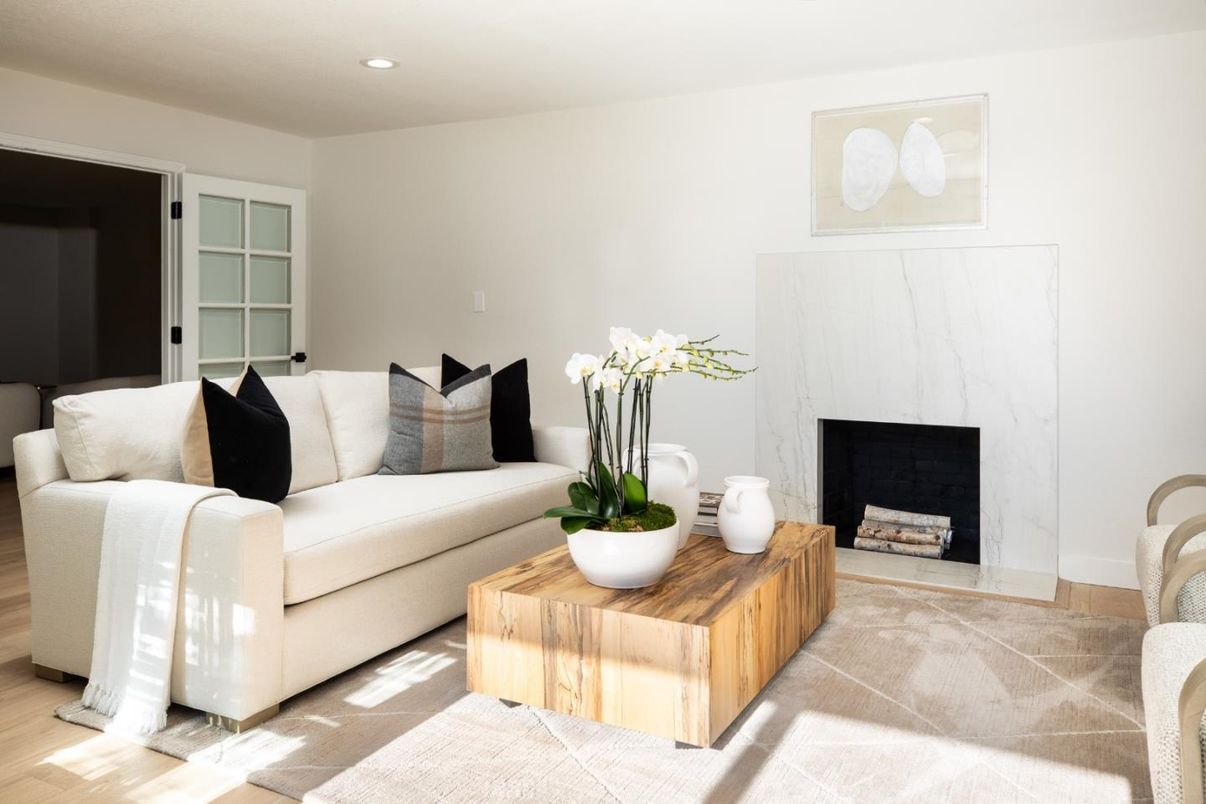 Fireplace, Interior, Living room, Recessed Lighting, Wood Texture Flooring