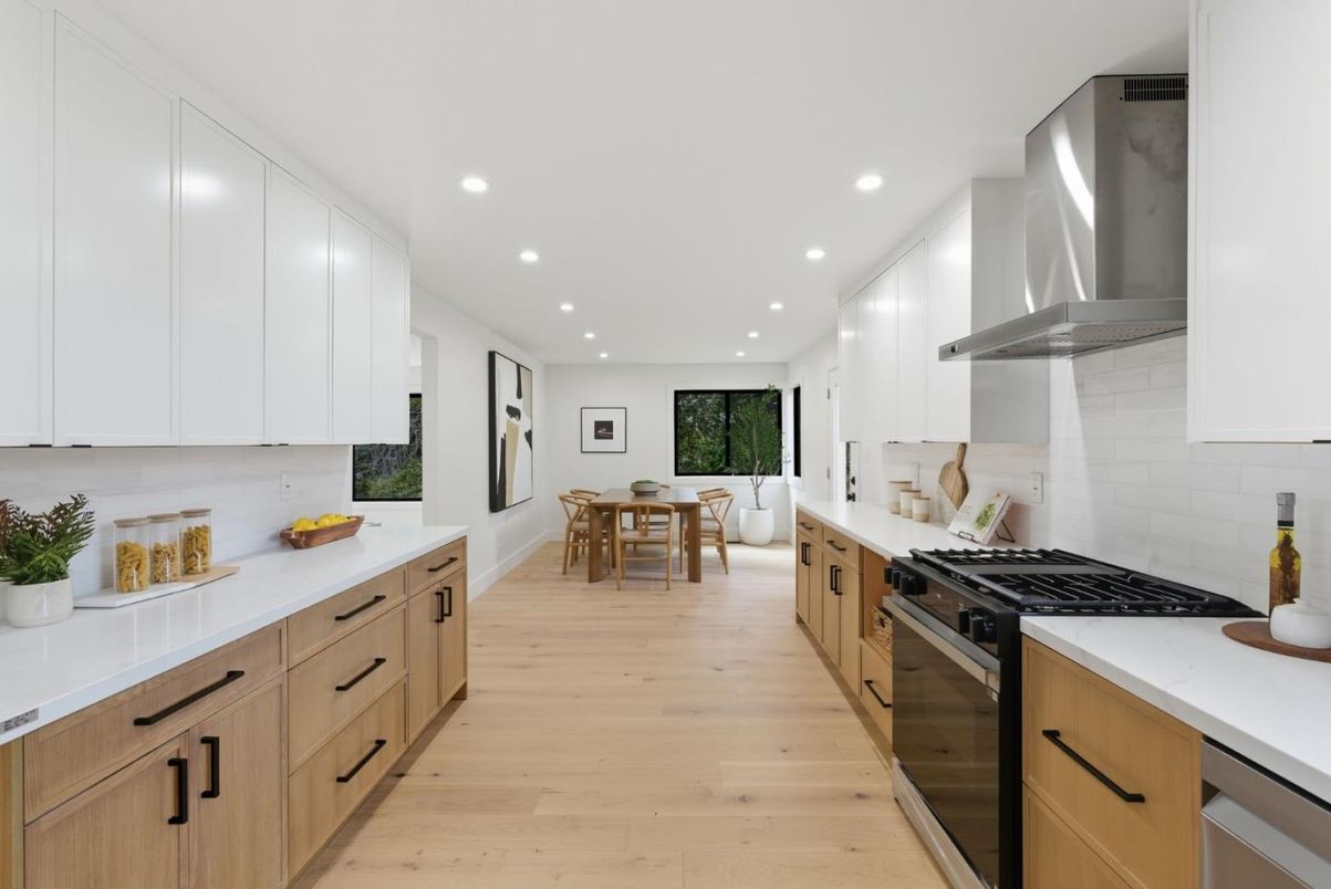 Dining room, Interior, Kitchen, Recessed Lighting, Stainless Steel Appliances, Wood Texture Flooring
