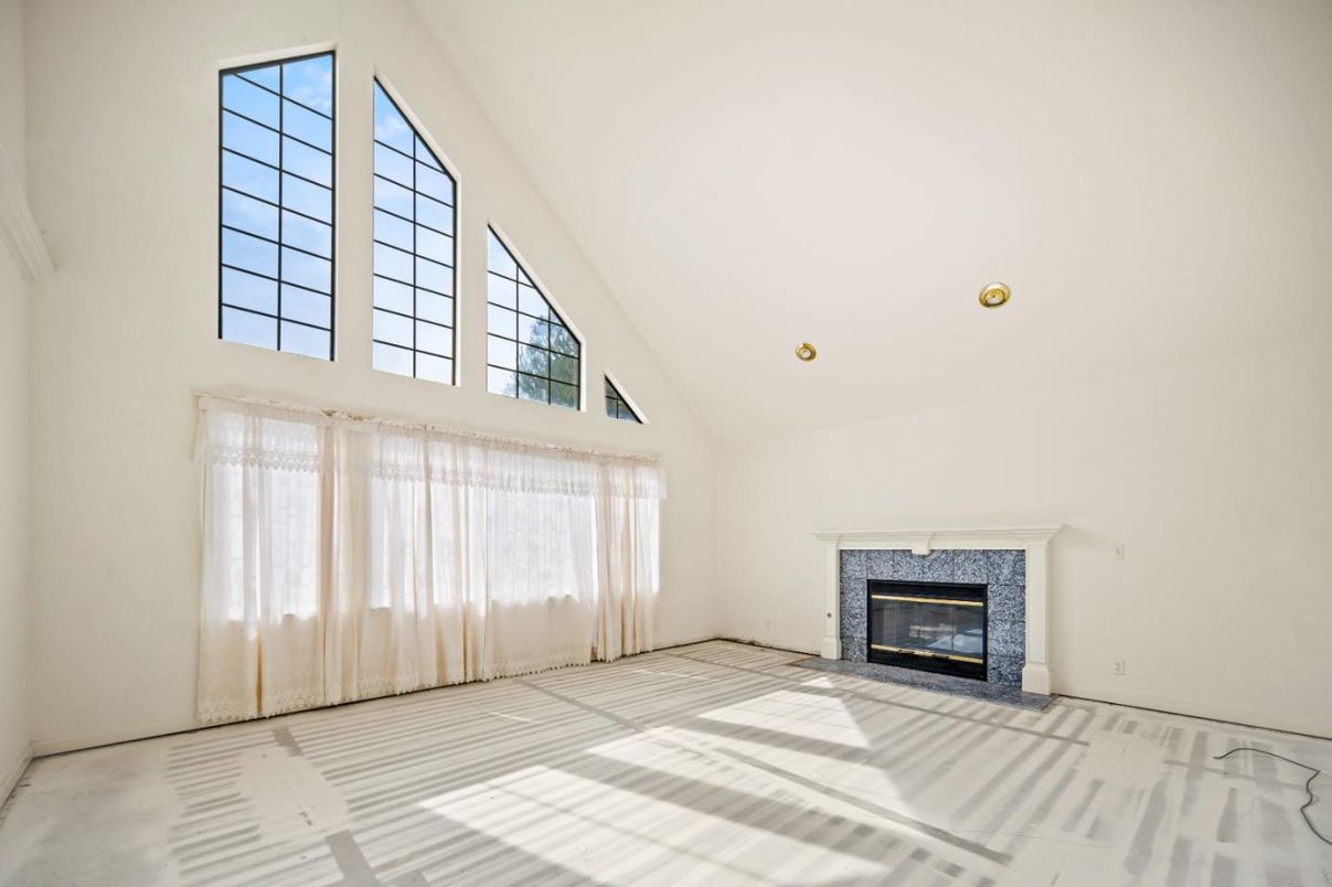 Empty room, Fireplace, Interior, Recessed Lighting