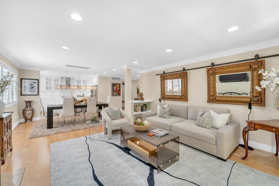 Chandelier, Dining room, Interior, Living room, Pendant Lights, Recessed Lighting, Wood Texture Flooring