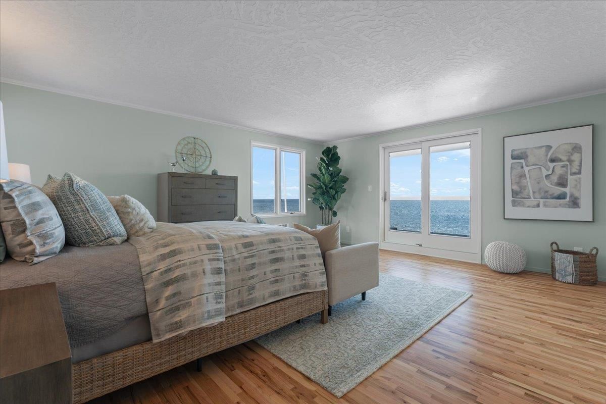 Bedroom, Interior, Water, Wood Texture Flooring