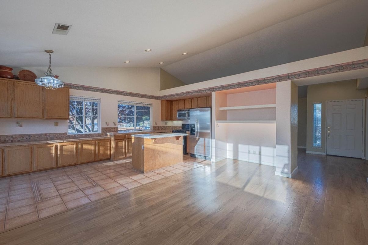 Chandelier, Interior, Kitchen, Pendant Lights, Recessed Lighting, Stainless Steel Appliances, Wood Texture Flooring