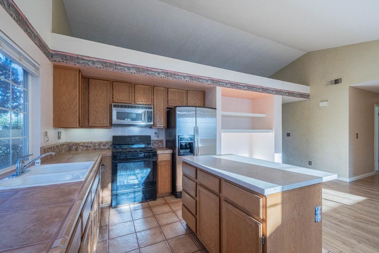 Interior, Kitchen, Stainless Steel Appliances, Wood Texture Flooring