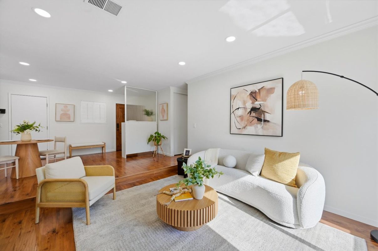 Dining room, Interior, Living room, Recessed Lighting, Wood Texture Flooring