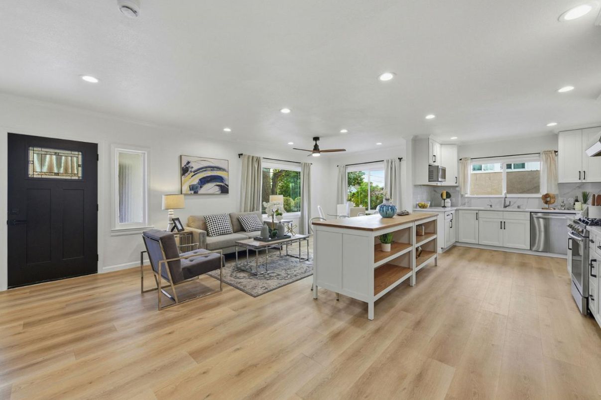 Interior, Kitchen, Living room, Recessed Lighting, Wood Texture Flooring