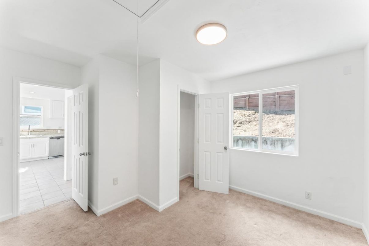 Empty room, Interior, Kitchen