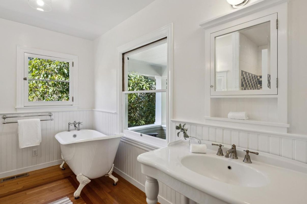 Bathroom, Free Standing Baths, Interior, Wood Texture Flooring