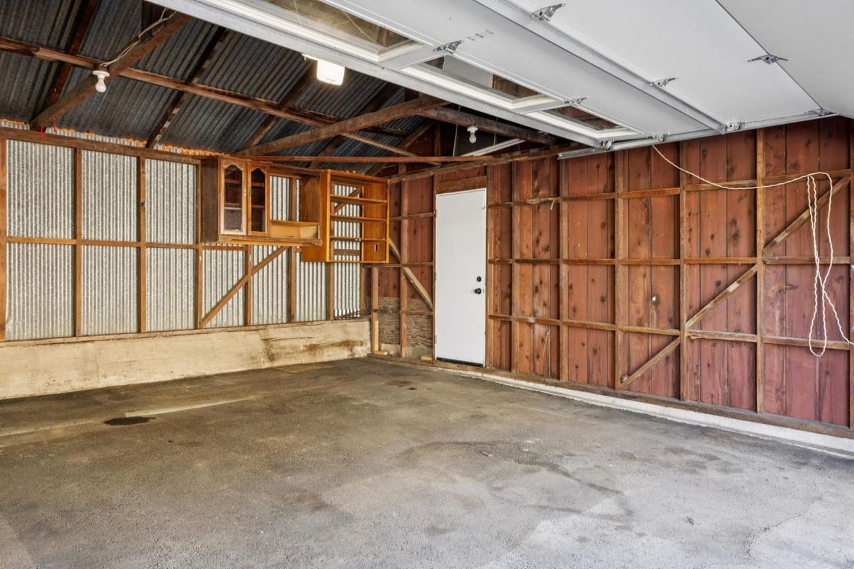 Interior, Wooden Beams, Wooden Walls