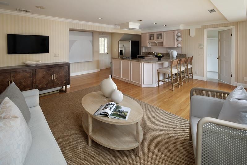 Dining room, Interior, Kitchen, Living room, Recessed Lighting, Wood Texture Flooring