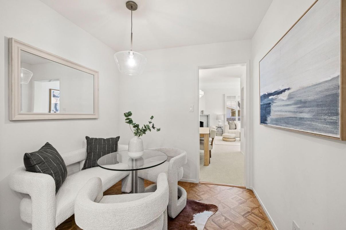 Dining room, Interior, Pendant Lights