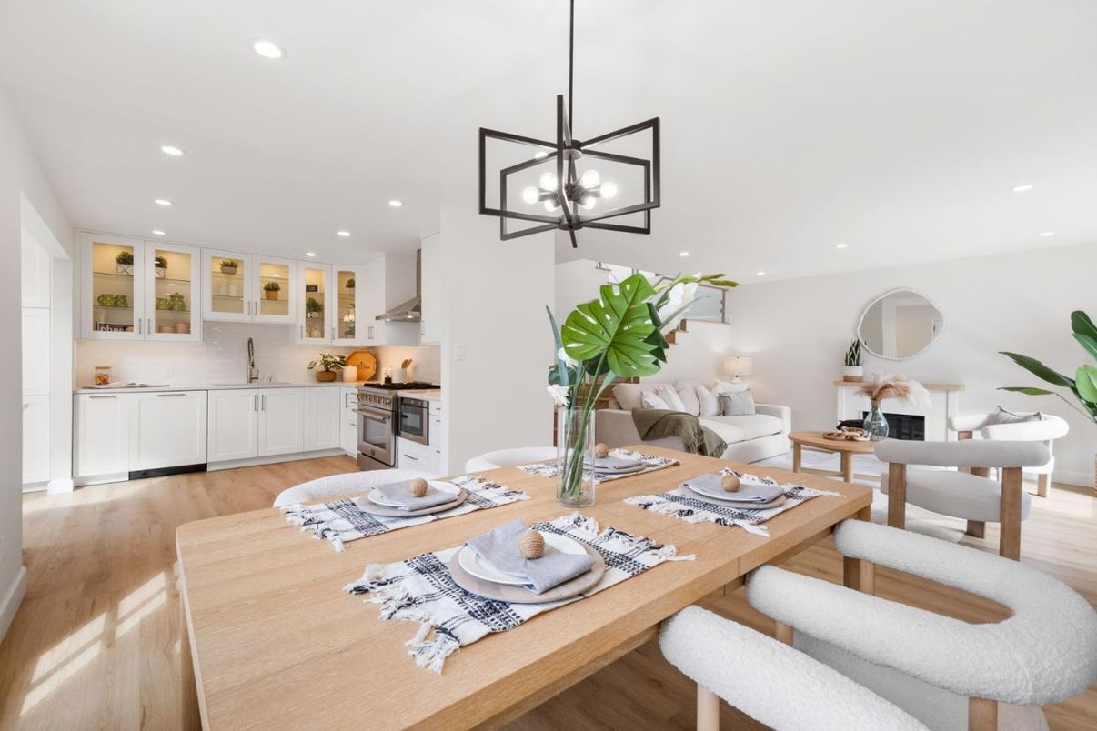 Dining room, Interior, Kitchen, Living room, Pendant Lights, Recessed Lighting, Wood Texture Flooring