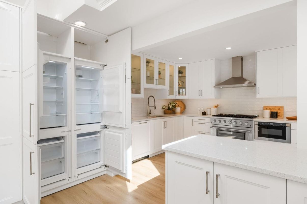 Interior, Kitchen, Recessed Lighting, Stainless Steel Appliances, Wood Texture Flooring