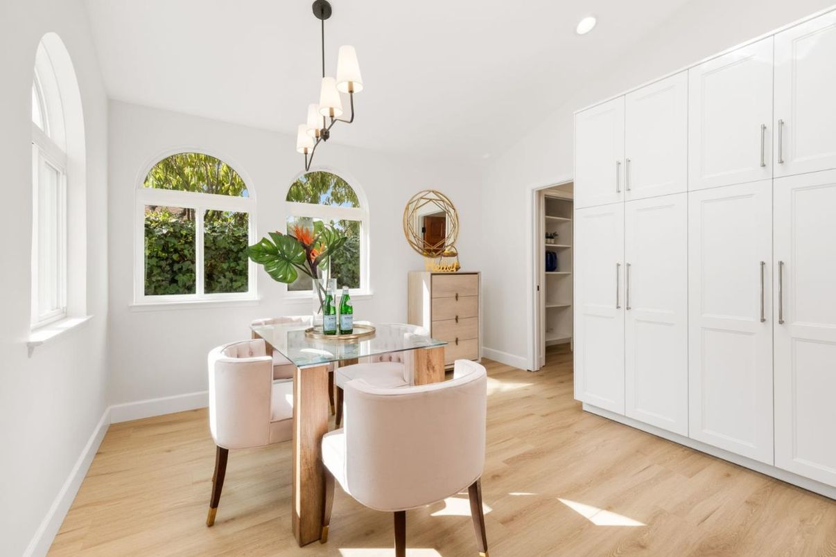Chandelier, Dining room, Interior, Pendant Lights, Wood Texture Flooring