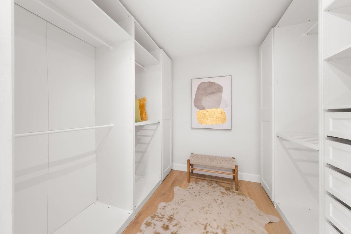 Interior, Walk-in Closets, Wood Texture Flooring