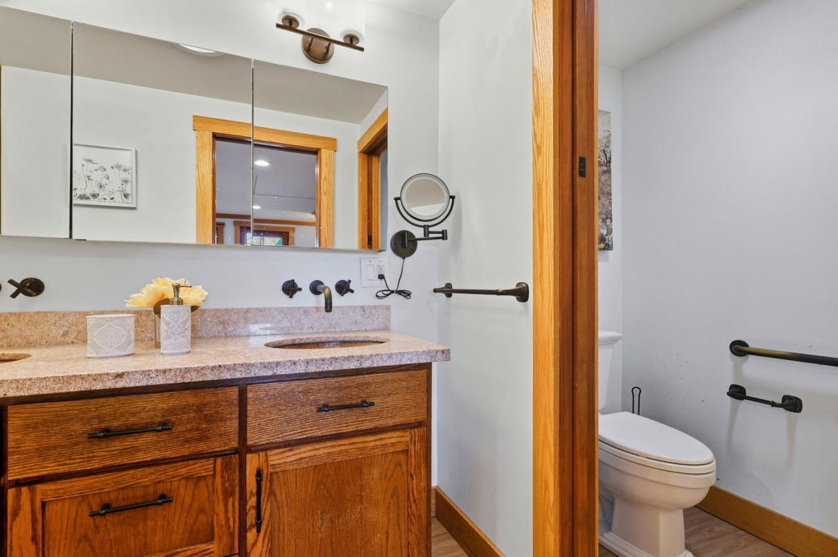 Bathroom, Dual Sink Vanities, Interior, Wood Texture Flooring