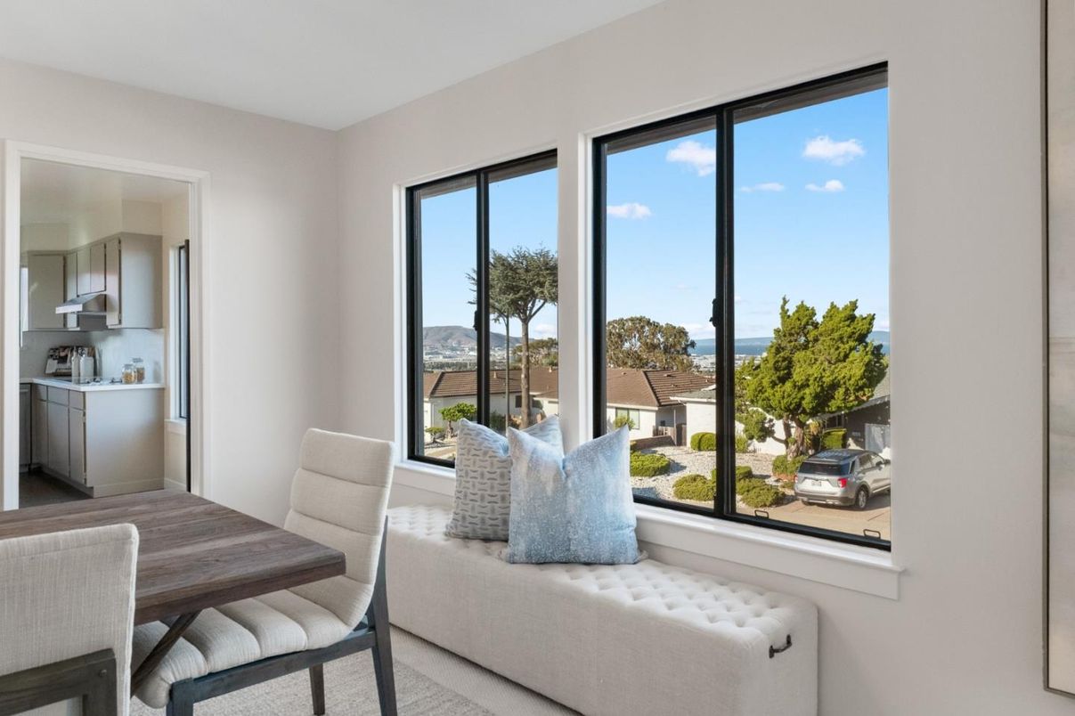Dining room, Interior, Water