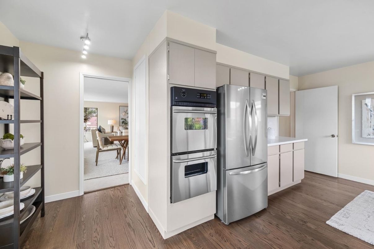 Interior, Kitchen, Stainless Steel Appliances, Wood Texture Flooring