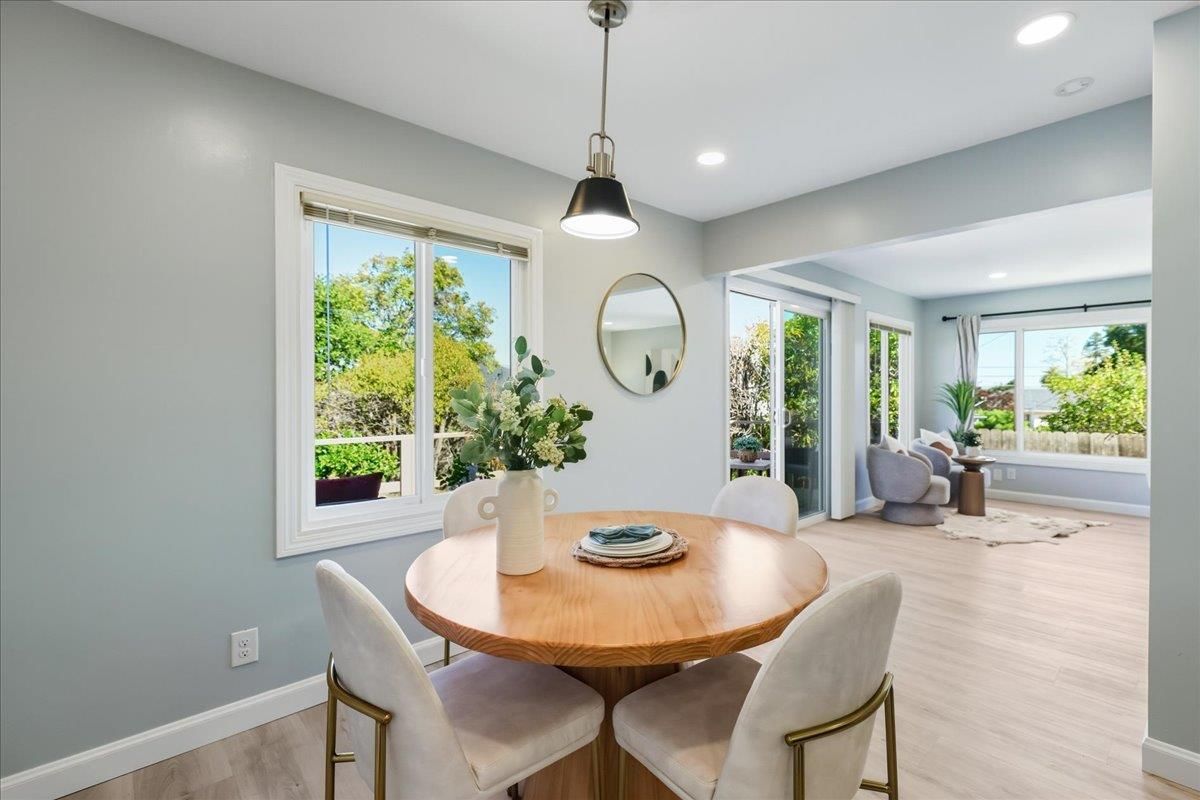 Dining room, Interior, Pendant Lights, Recessed Lighting, Wood Texture Flooring