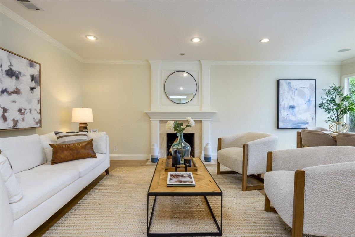 Fireplace, Interior, Living room, Recessed Lighting