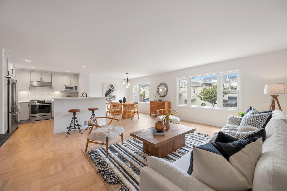 Dining room, Interior, Kitchen, Living room, Pendant Lights, Recessed Lighting, Stainless Steel Appliances, Wood Texture Flooring