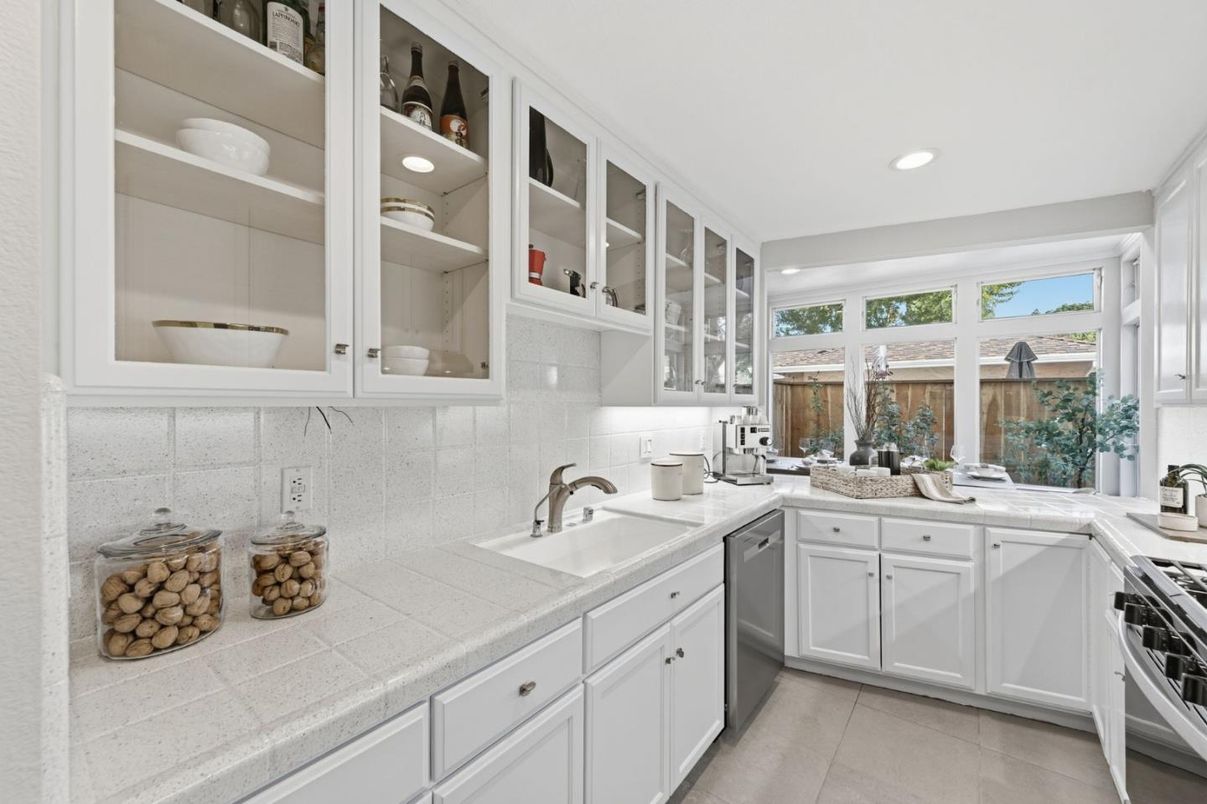 Interior, Kitchen, Recessed Lighting, Tile Countertops