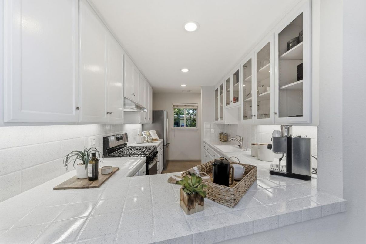 Interior, Kitchen, Recessed Lighting, Tile Countertops