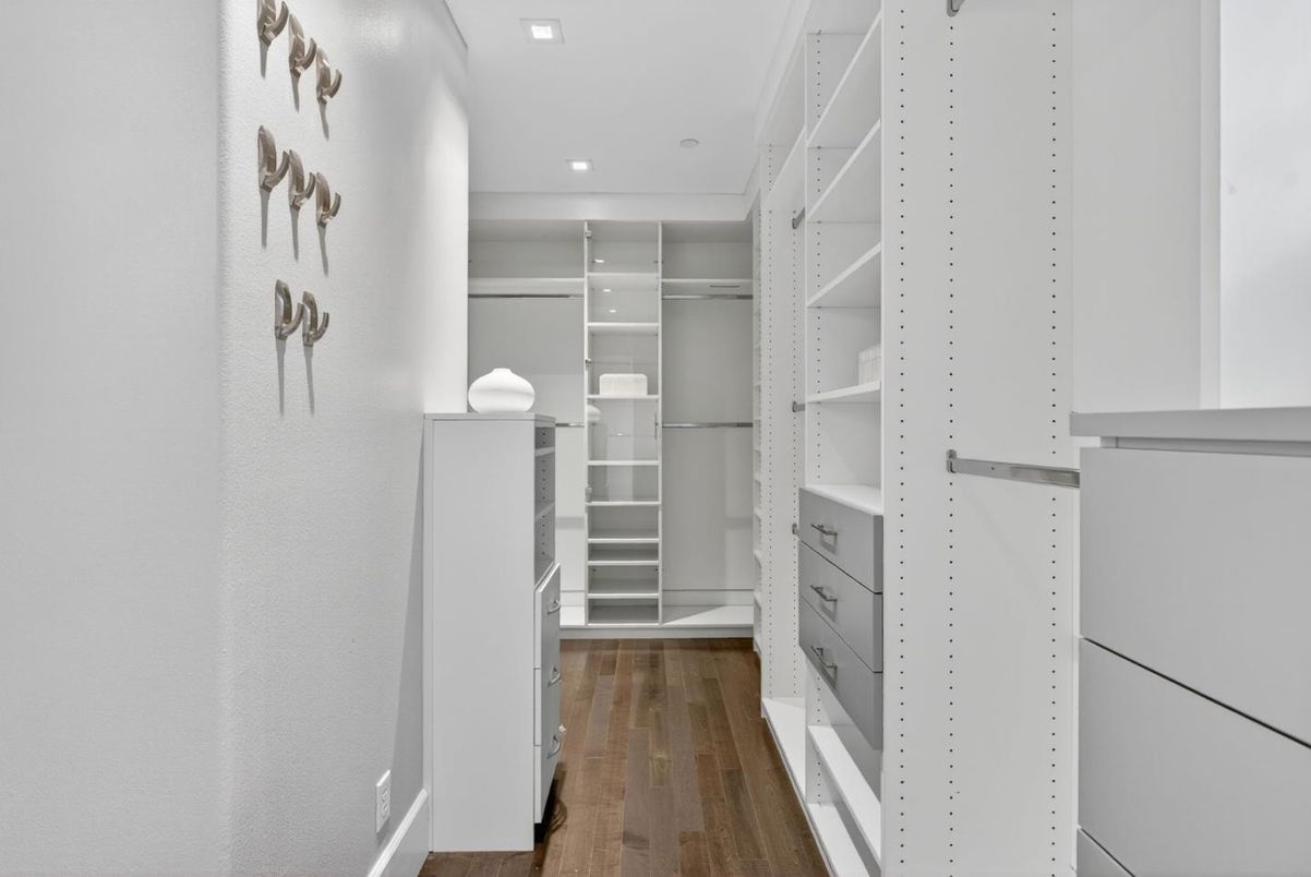 Interior, Recessed Lighting, Walk-in Closets, Wood Texture Flooring