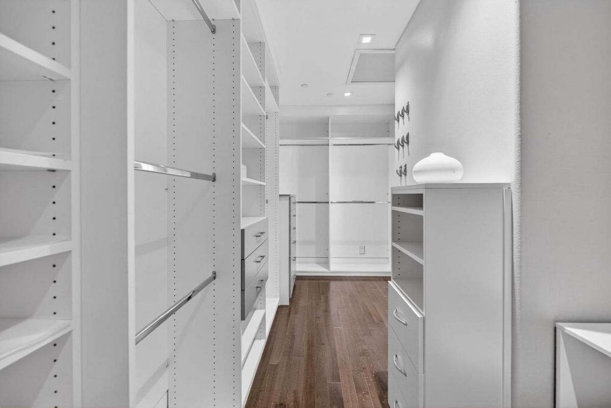 Interior, Recessed Lighting, Walk-in Closets, Wood Texture Flooring