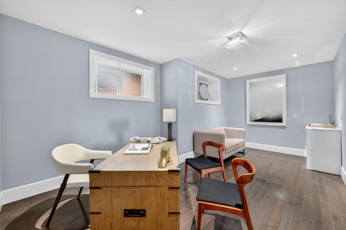 Home Office, Interior, Recessed Lighting, Wood Texture Flooring