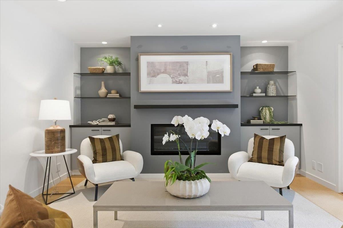 Fireplace, Interior, Recessed Lighting