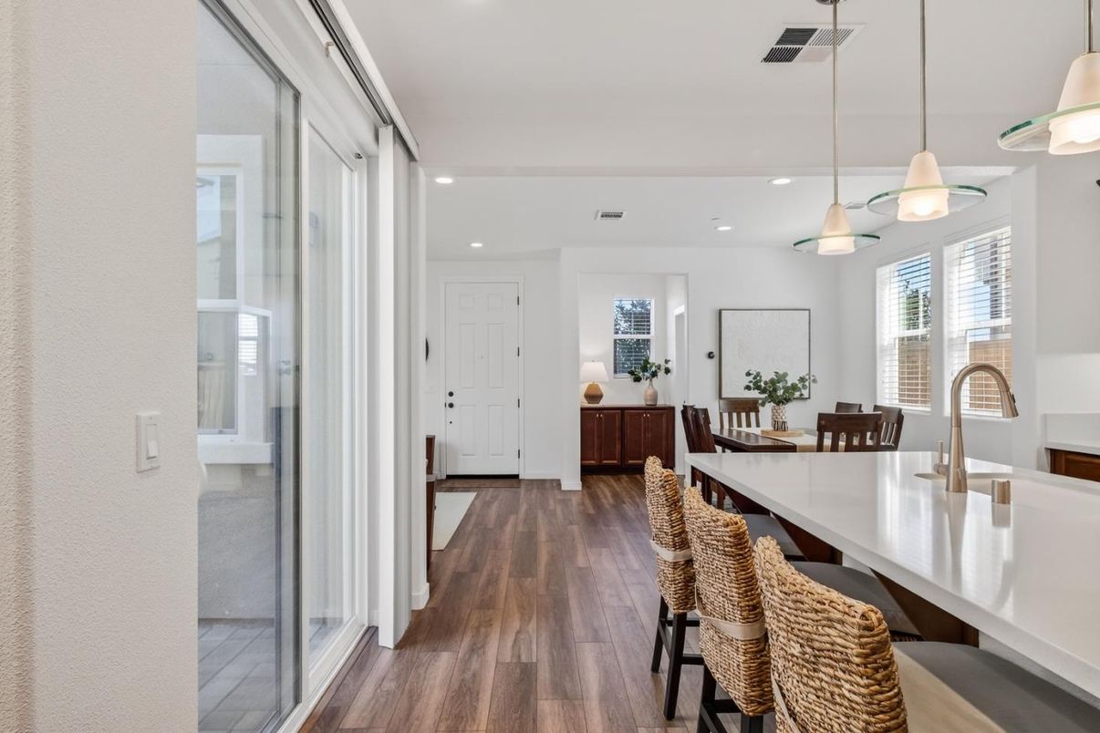 Dining room, Interior, Pendant Lights, Recessed Lighting, Wood Texture Flooring