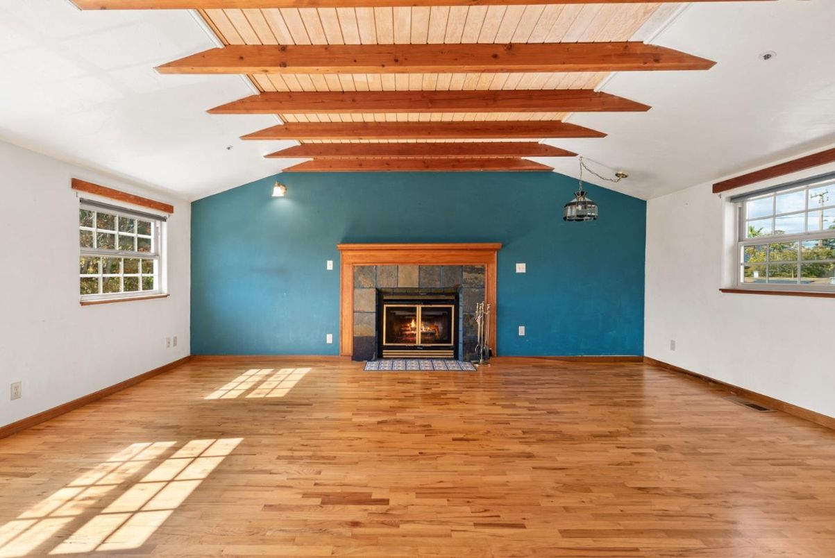 Empty room, Fireplace, Interior, Wooden Beams, Wood Texture Flooring