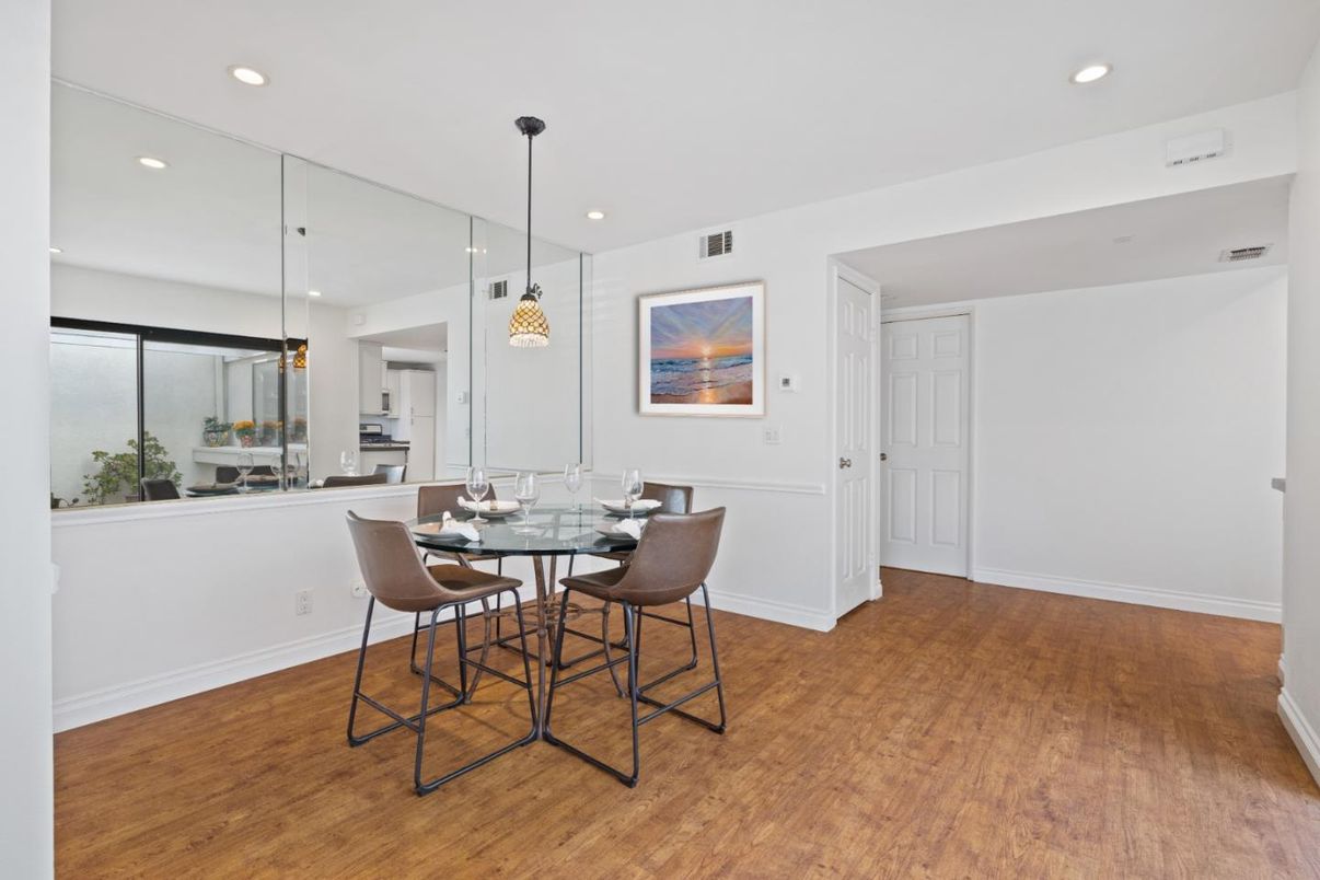 Dining room, Interior, Pendant Lights, Recessed Lighting, Wood Texture Flooring