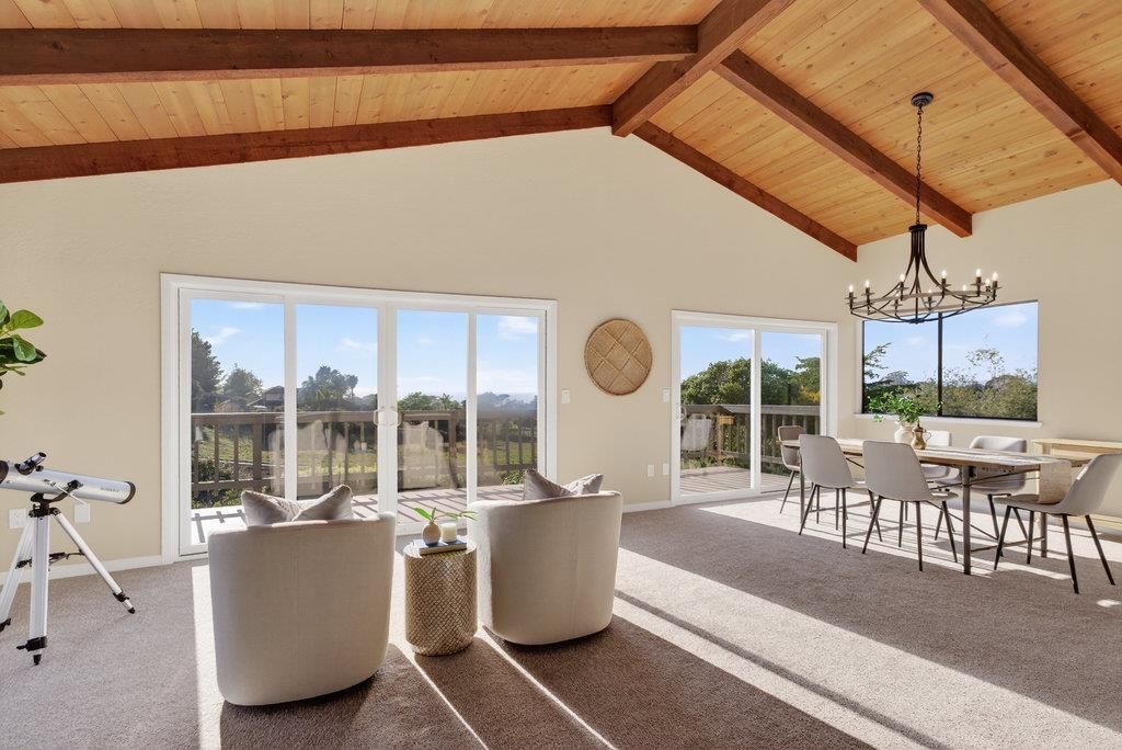 Chandelier, Dining room, Interior, Wooden Beams, Wooden Ceilings