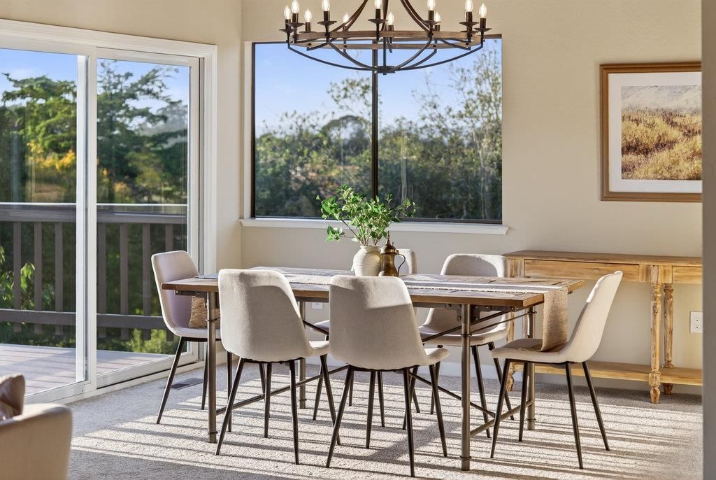 Chandelier, Dining room, Interior