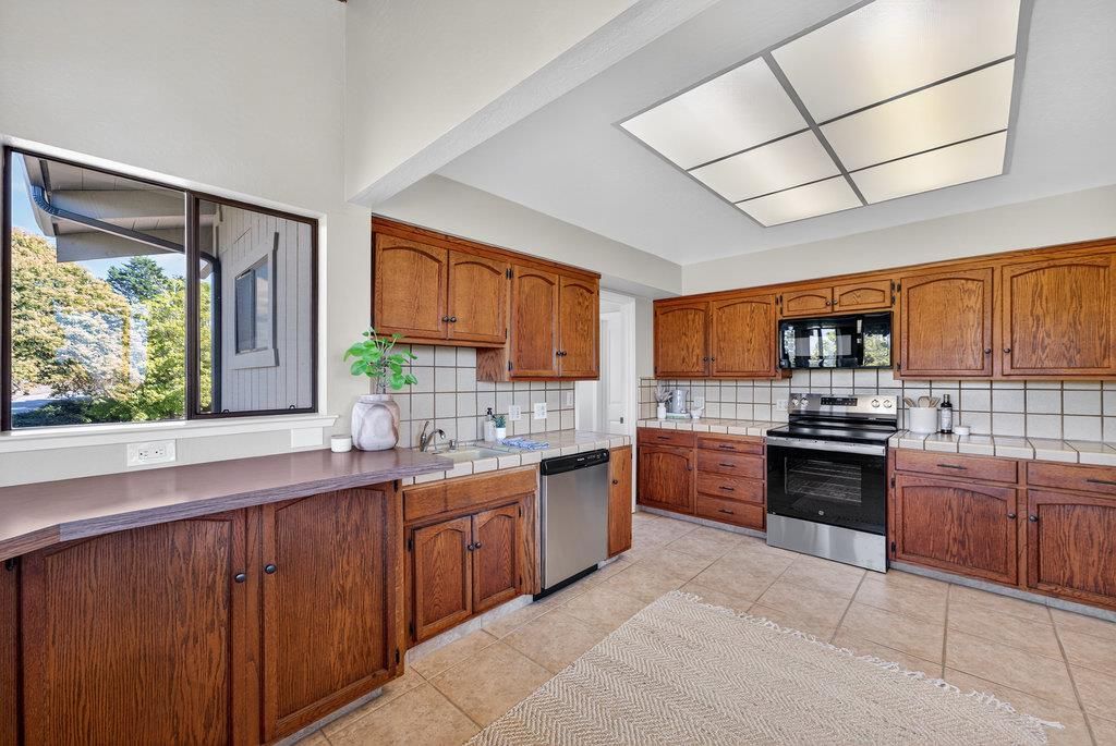 Interior, Kitchen, Stainless Steel Appliances, Tile Countertops